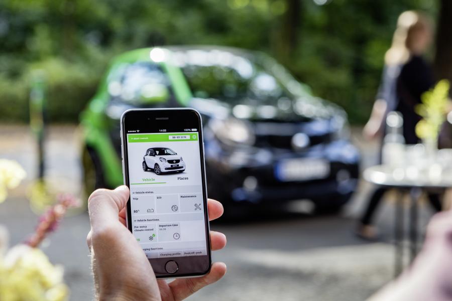  Smart ForTwo Prime Coupe Electric Drive 2017 года  (фото 12 из 48)